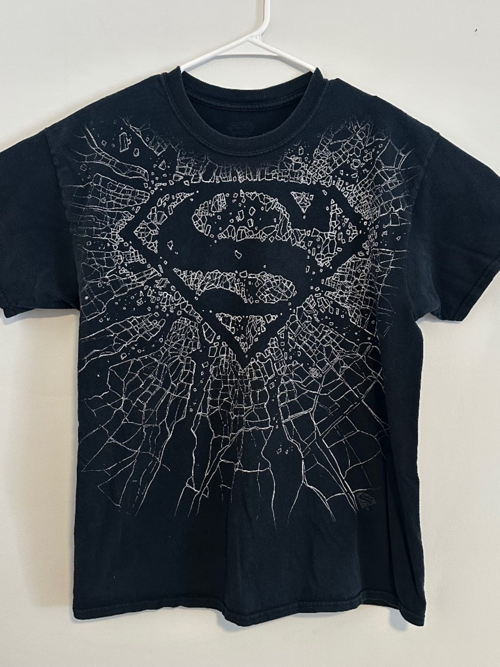 Superman Logo Gothic DC Comic Graphic Print T-Shirt Large Black Y2K Short Sleeve